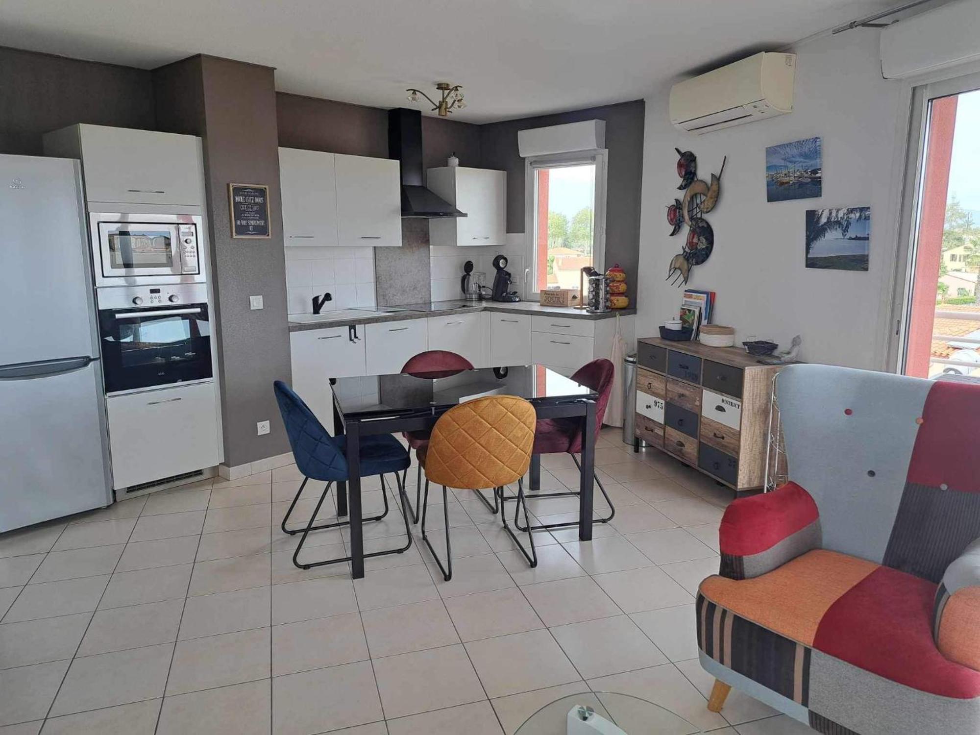Logement Entier, Calme, Hyper Equipe Saint-Laurent-de-la-Salanque Extérieur photo