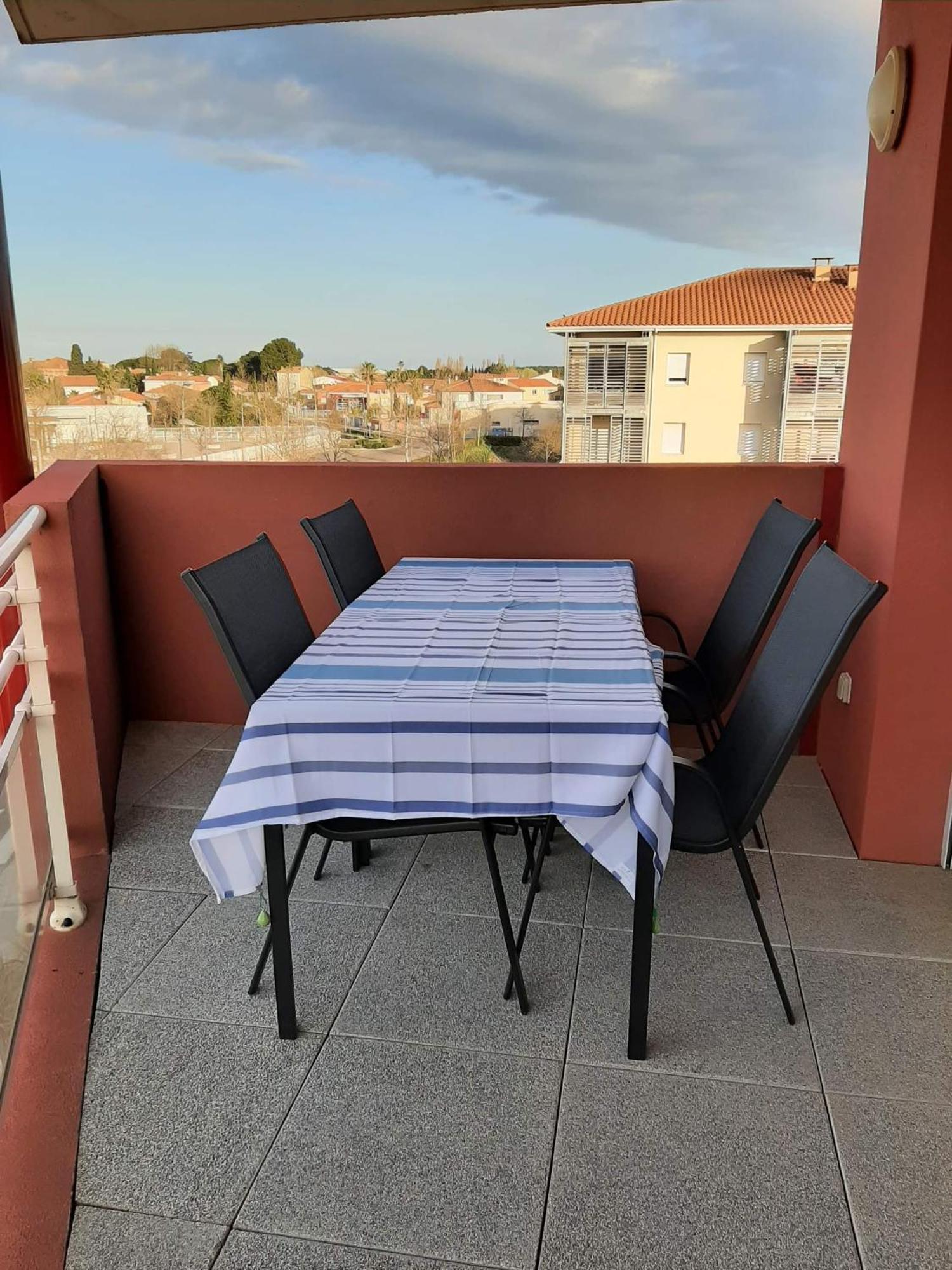 Logement Entier, Calme, Hyper Equipe Saint-Laurent-de-la-Salanque Extérieur photo
